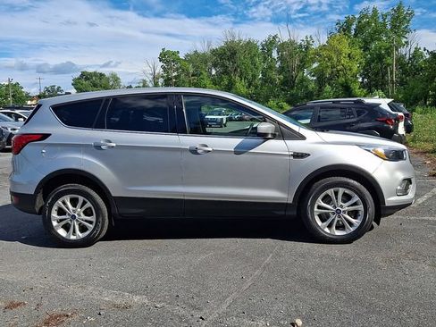 Used 2019 Ford Escape SE AWD/4WD image 10