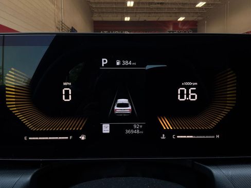 Used 2025 Kia K4 FWD image 37