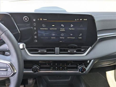 New 2026 Chevrolet Equinox LT FWD image 12