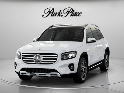 Used 2026 Mercedes-Benz GLB 250 image 38