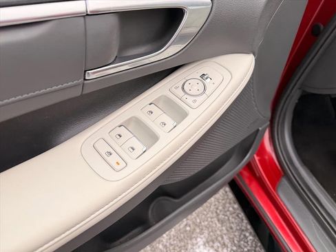 Used 2023 Hyundai Sonata Limited image 14