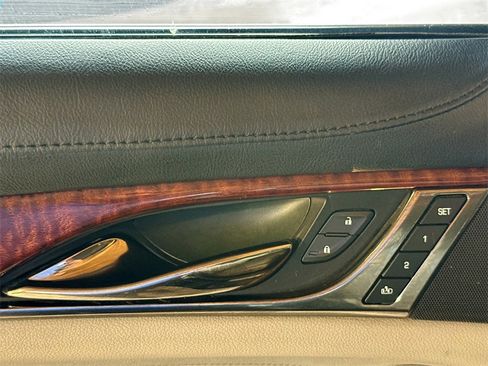 Used 2017 Cadillac CTS Sedan image 19