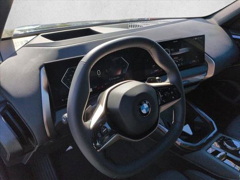 Used 2025 BMW X3 xDrive30i w/ Premium Package AWD/4WD image 10