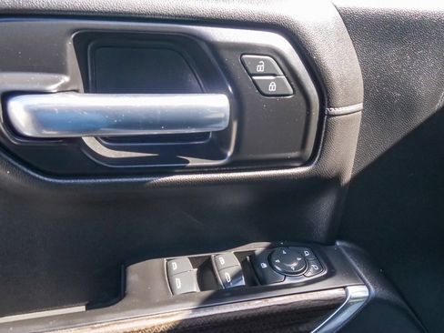 Used 2020 Chevrolet Silverado 1500 LT w/ Convenience Package AWD/4WD image 19