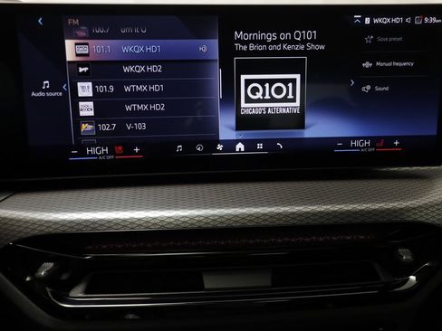 Certified 2025 BMW 330i xDrive 330i xDrive w/ M Sport Package image 8