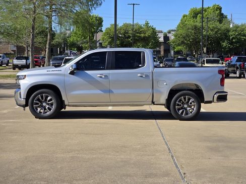 Used 2022 Chevrolet Silverado 1500 LT image 4