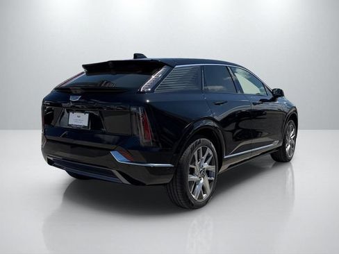 New 2027 Cadillac Optiq Luxury RWD image 5