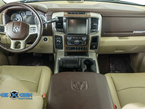 Used 2017 RAM 2500 Laramie w/ Convenience Group AWD/4WD image 31
