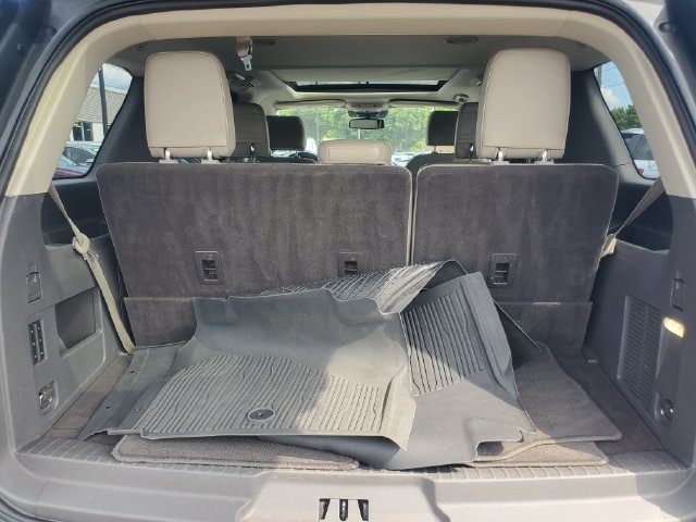 Used 2020 Ford Expedition Limited w/ Equipment Group 301A AWD/4WD image 33