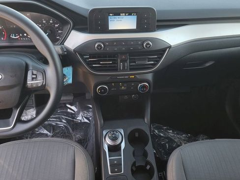Used 2021 Ford Escape S image 17