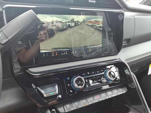 New 2026 GMC Sierra 2500 AT4X AWD/4WD image 22