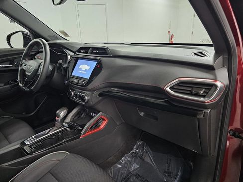 Used 2023 Chevrolet TrailBlazer RS w/ Convenience Package AWD/4WD image 13
