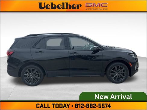 Used 2023 Chevrolet Equinox RS AWD/4WD image 5