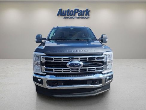 Certified 2025 Ford F350 XLT image 3