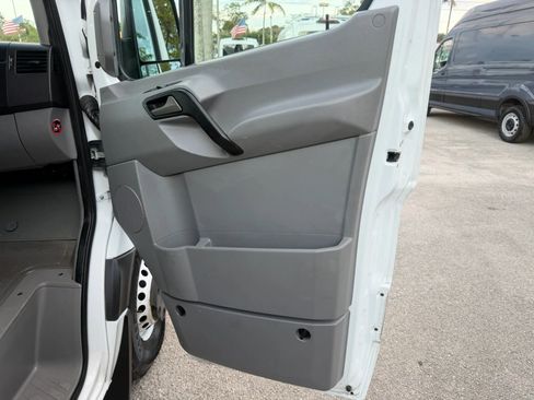 Used 2017 Mercedes-Benz Sprinter 3500 w/ Suspension Package II image 16