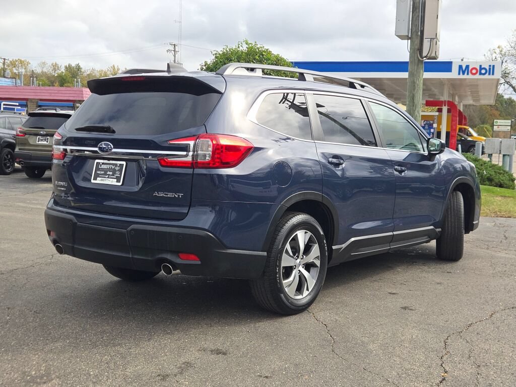 Certified 2025 Subaru Ascent Premium AWD/4WD image 11