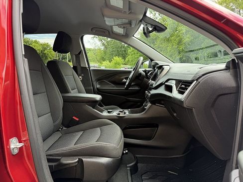 Used 2023 GMC Terrain SLE w/ Driver Convenience Package FWD image 20