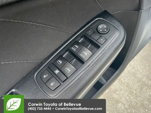 Used 2016 Dodge Charger R/T RWD image 19