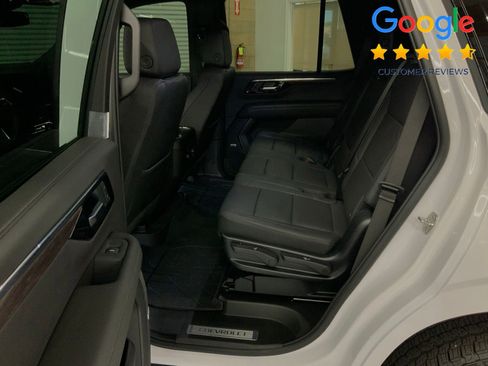 Used 2026 Chevrolet Tahoe Z71 w/ Comfort Package AWD/4WD image 15
