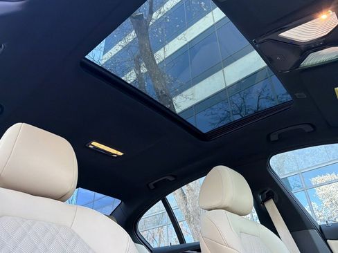 Used 2023 BMW 530i w/ Premium Package image 20