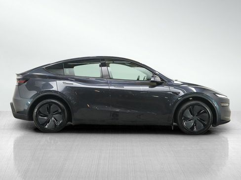 Used 2026 Tesla Model Y Long Range AWD/4WD image 6