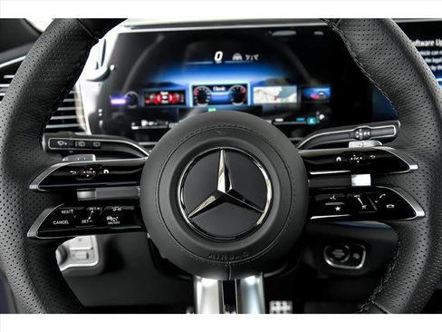 Certified 2025 Mercedes-Benz GLS 450 4MATIC image 15