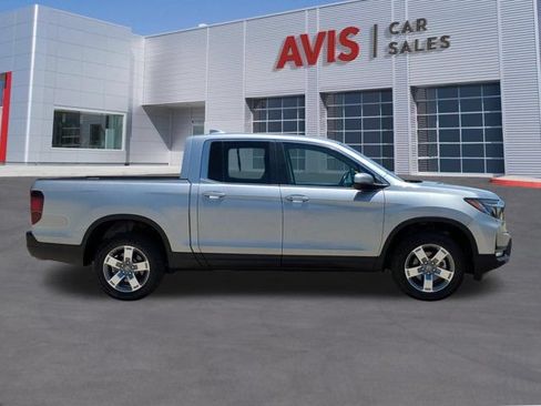 Used 2025 Honda Ridgeline RTL image 5