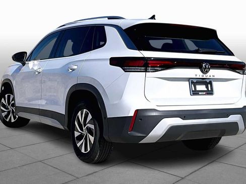 New 2026 Volkswagen Tiguan S image 12