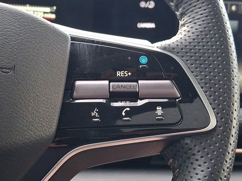 Certified 2023 Nissan Ariya AWD image 23