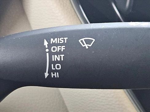 Used 2025 Toyota Corolla LE FWD image 10