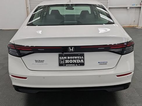 New 2026 Honda Accord Touring image 7