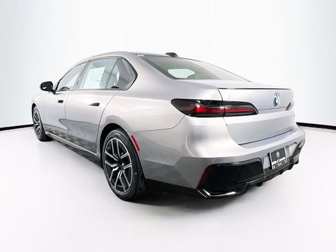 New 2025 BMW i7 xDrive60 image 5