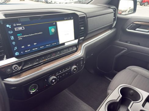 Certified 2022 Chevrolet Silverado 1500 RST w/ Z71 Off-Road Package image 22