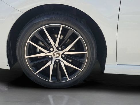 Certified 2024 Toyota Camry SE FWD image 25