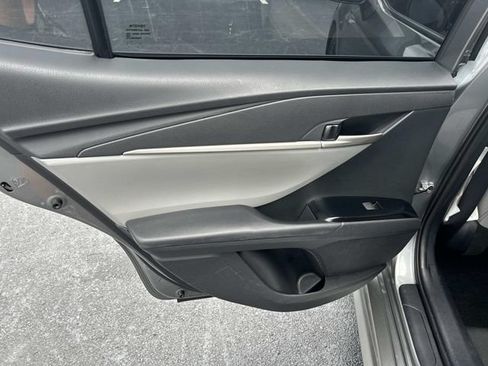 Used 2025 Toyota Camry SE FWD image 18