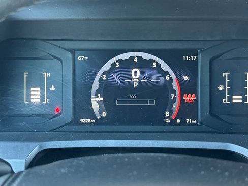Used 2024 Toyota Tacoma SR5 AWD/4WD image 23
