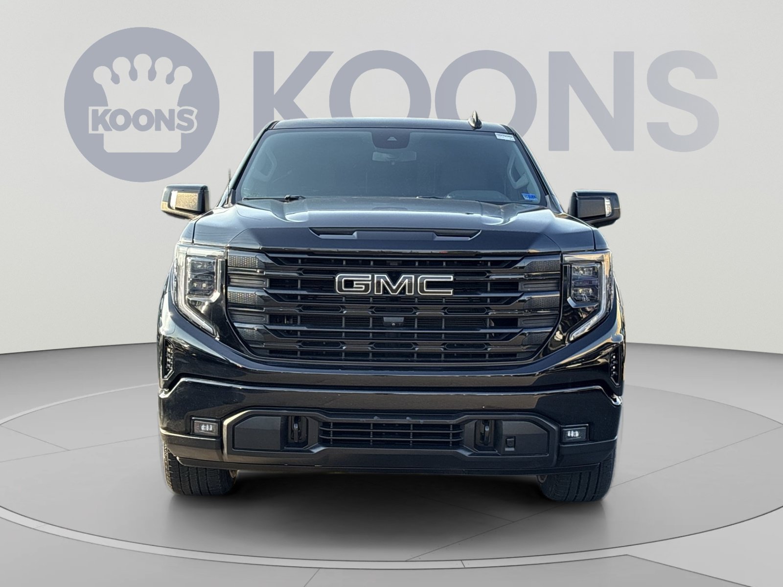 Used 2023 GMC Sierra 1500 Elevation w/ Elevation Premium Package AWD/4WD image 11