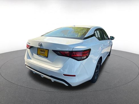 Used 2025 Nissan Sentra SV image 8