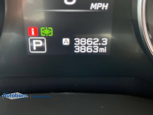 Used 2025 Subaru Ascent Limited w/ Popular Package #1 AWD/4WD image 16