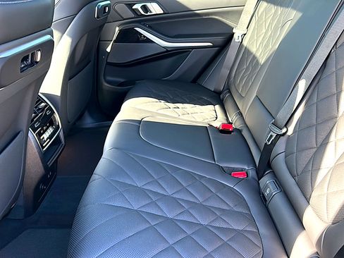 New 2026 BMW X5 xDrive40i w/ M Sport Package AWD/4WD image 16