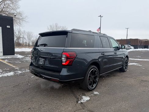 Used 2022 Ford Expedition Max Limited image 5