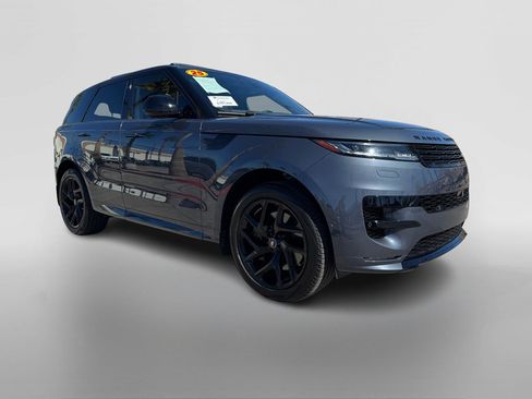 Used 2025 Land Rover Range Rover Sport Dynamic SE image 7