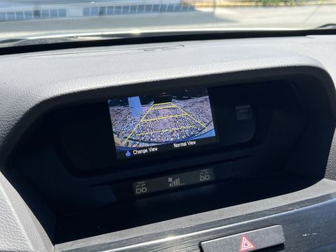 Used 2017 Acura ILX FWD image 20