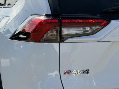 Used 2025 Toyota RAV4 XLE FWD image 6