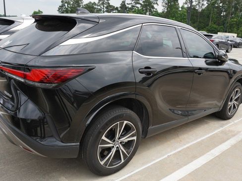 Used 2023 Lexus RX 350 Premium w/ Cold Area Package FWD image 4