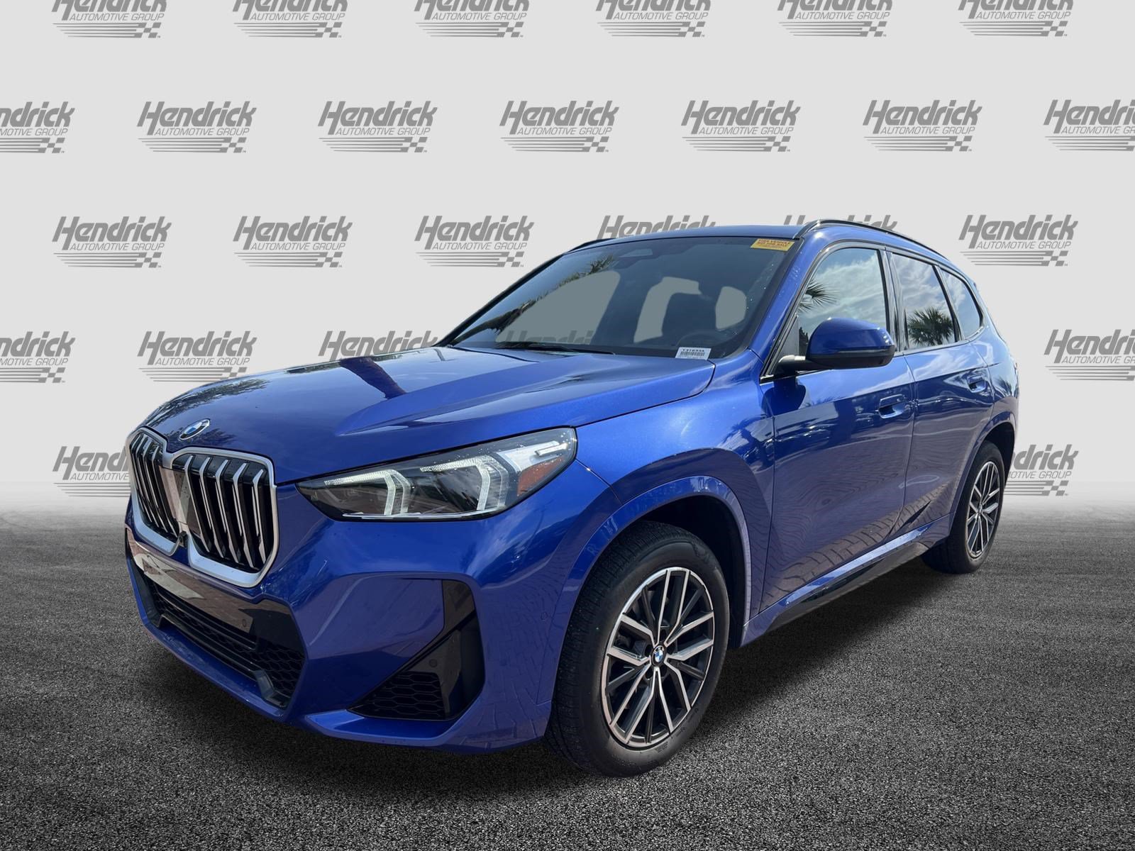 Certified 2025 BMW X1 xDrive28i w/ Technology Package AWD/4WD image 5