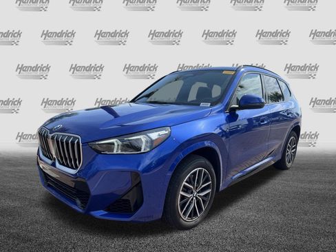 Certified 2025 BMW X1 xDrive28i w/ Technology Package AWD/4WD image 5