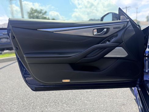 Used 2019 INFINITI Q60 3.0t Luxe w/ Essential Package AWD/4WD image 13