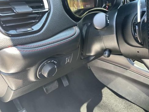 Used 2024 Dodge Durango GT AWD/4WD image 24