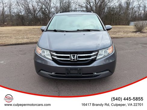 Used 2016 Honda Odyssey SE image 1